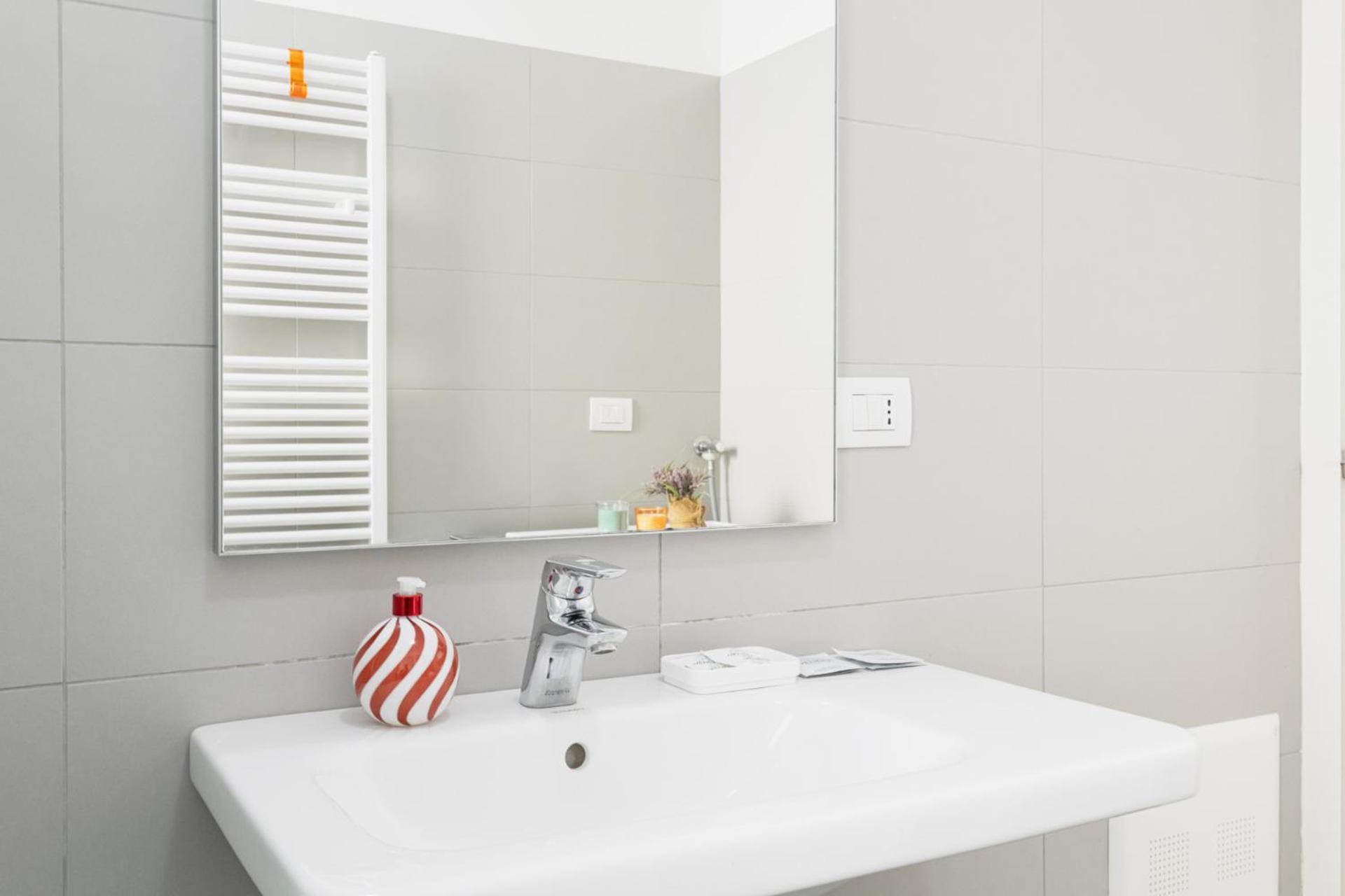 Апартаменты Easylife - Stile E Comfort Sui Navigli Милан Экстерьер фото